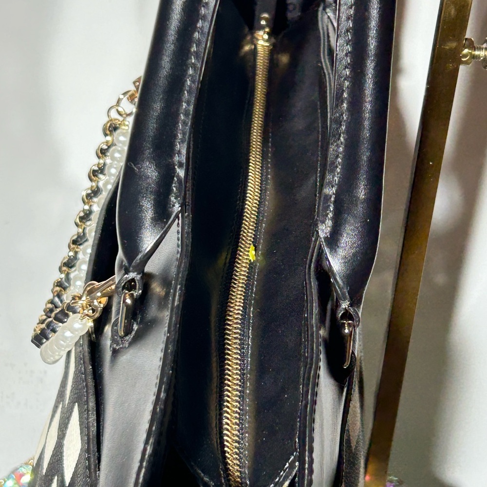 Kate Spade Black & White Checkered Pebbled Leather Tote Bag 17” x10.5” x 5” NWOT - Picture 15 of 16